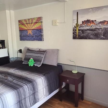 Brad's Desert Inn Holbrook Buitenkant foto