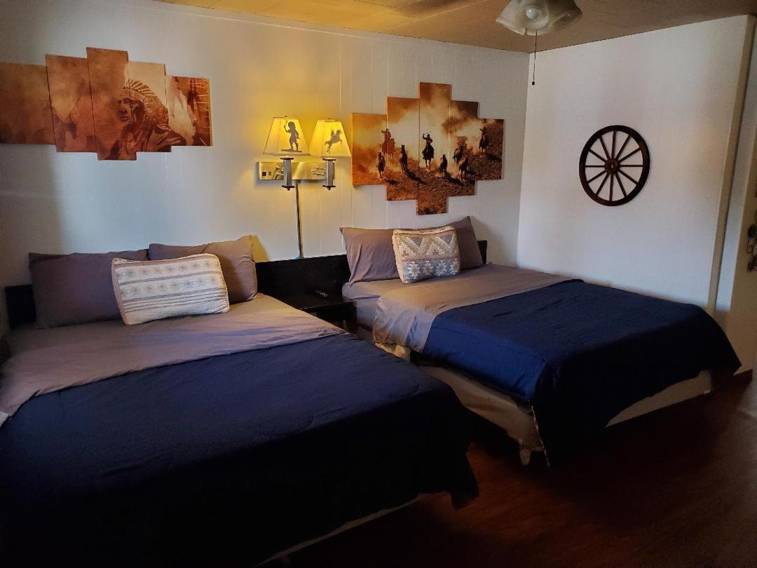 Brad's Desert Inn Holbrook Buitenkant foto