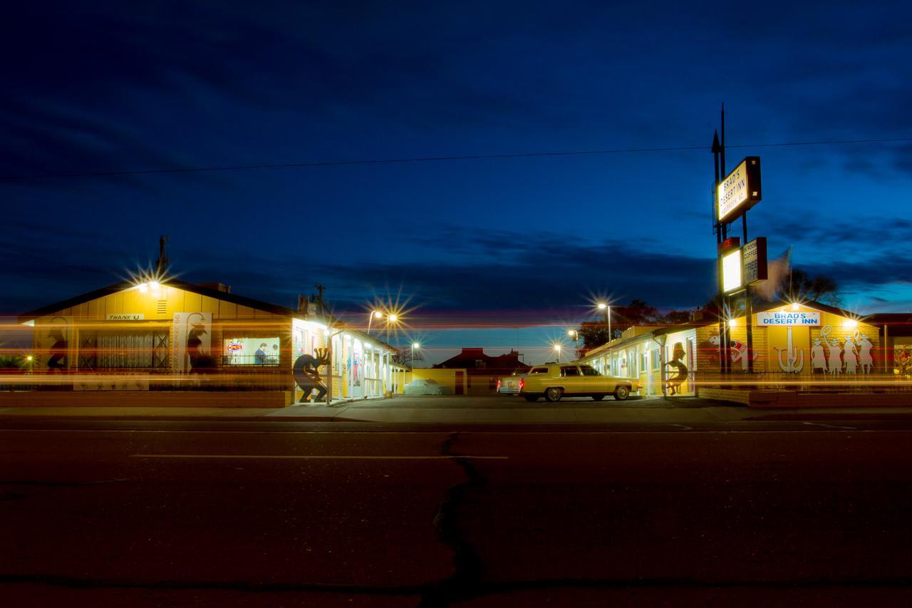 Brad's Desert Inn Holbrook Buitenkant foto